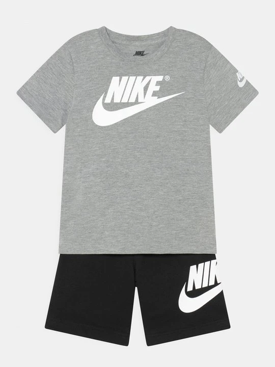 Zdjęcie produktu T-shirt z nadrukiem Nike czarny