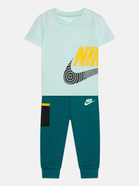 Zdjęcie produktu T-shirt z nadrukiem Nike nakrapiana petrol