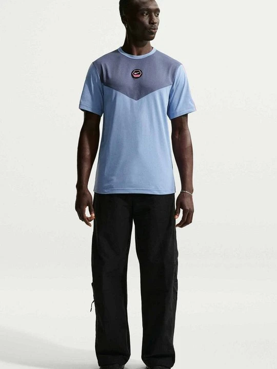 Zdjęcie produktu T-shirt z nadrukiem Nike niebieski
