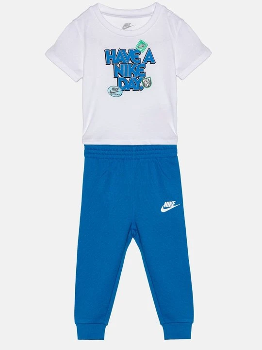 Zdjęcie produktu T-shirt z nadrukiem Nike jasnoniebieski