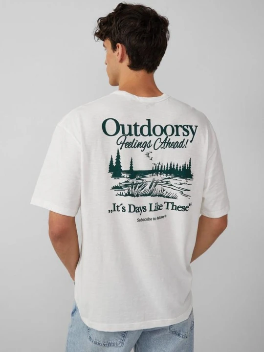 Zdjęcie produktu T-shirt z nadrukiem o luźnym kroju i strukturze przędzy płomieniowej s.Oliver biały