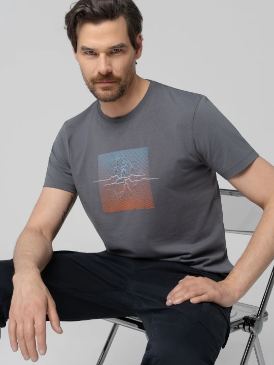Zdjęcie produktu T-shirt z nadrukiem T-MOUNTI Volcano Szary