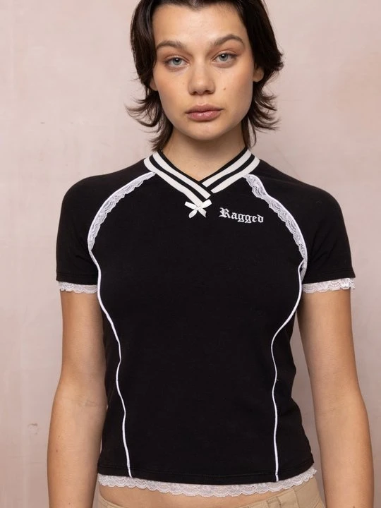 Zdjęcie produktu T-shirt z nadrukiem The Ragged Priest czarny