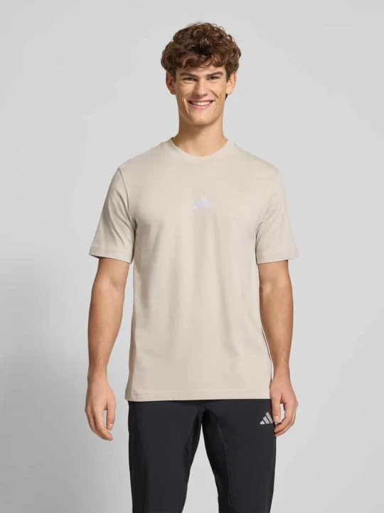 Zdjęcie produktu T-shirt z nadrukiem z logo Adidas Piaskowy
