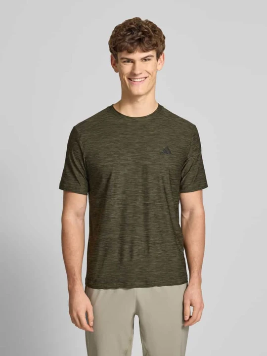 Zdjęcie produktu T-shirt z nadrukiem etykiety Adidas Oliwkowy