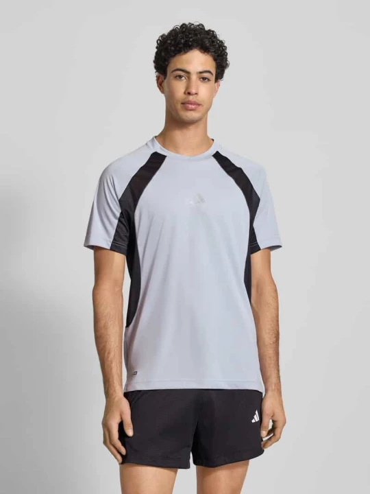 Zdjęcie produktu T-shirt z nadrukiem etykiety Adidas Średnioszary