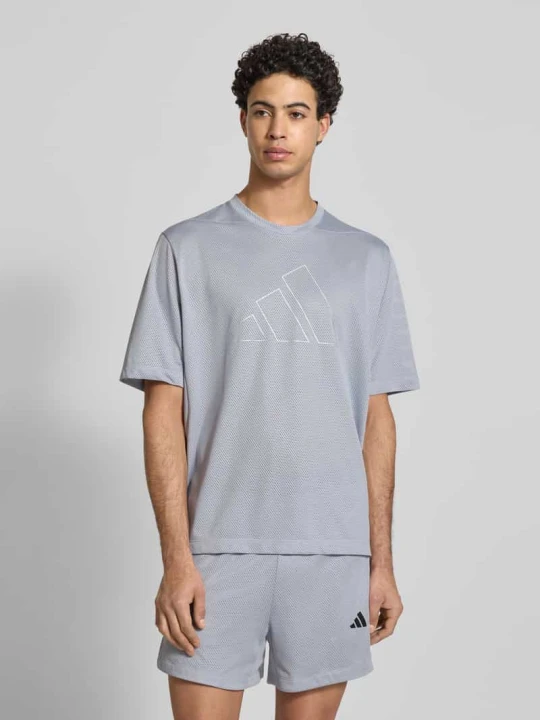 Zdjęcie produktu T-shirt z nadrukiem etykiety Adidas Średnioszary