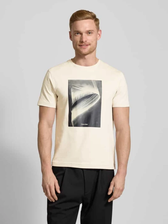 Zdjęcie produktu T-shirt z nadrukiem z logo Calvin Klein Beżowy