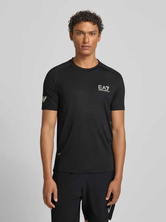 Zdjęcie produktu T-shirt z nadrukiem etykiety EA7 Emporio Armani Czarny