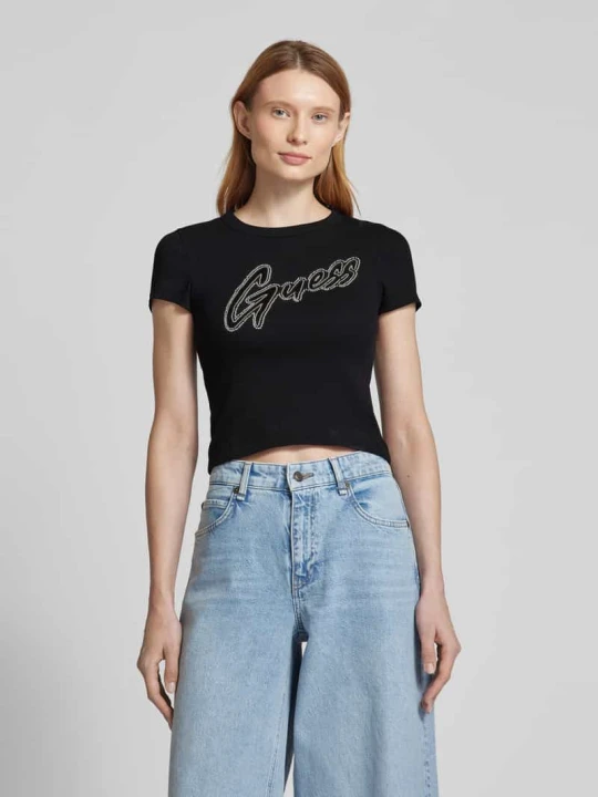 Zdjęcie produktu T-shirt z obszyciem ozdobnymi kamieniami Guess Czarny