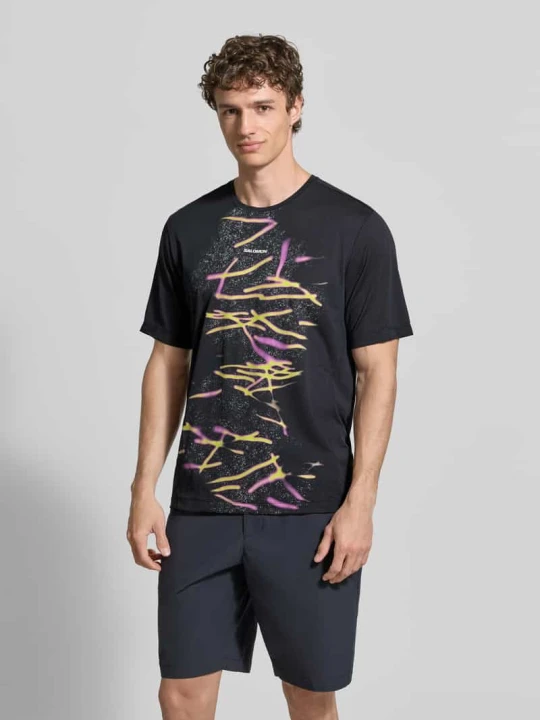 Zdjęcie produktu t-shirt z nadrukiem z logo i motywem model 'Kout' Salomon Czarny