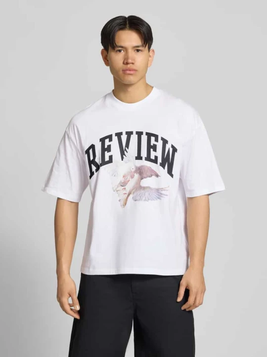 Zdjęcie produktu t-shirt z nadrukiem z logo i motywem REVIEW Biały