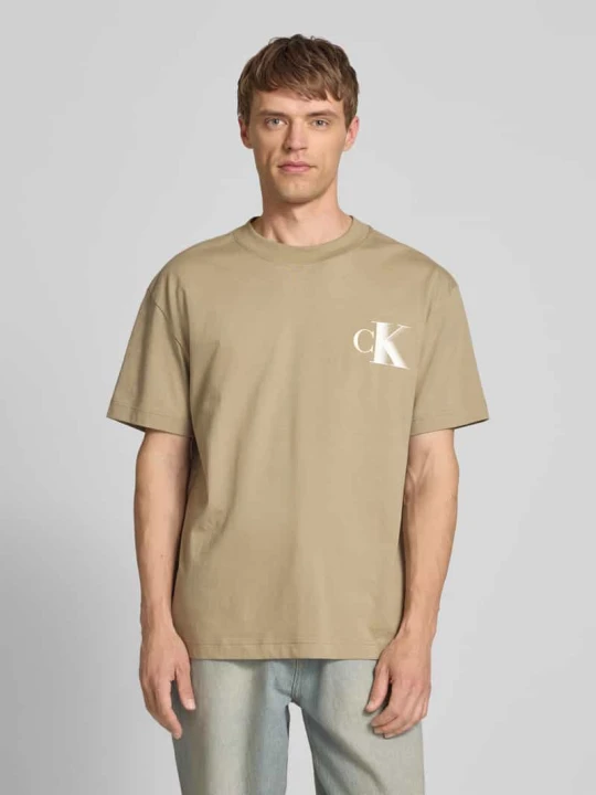 Zdjęcie produktu T-shirt z nadrukiem z logo i okrągłym dekoltem Calvin Klein Jeans Beżowy