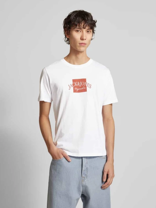 Zdjęcie produktu T-shirt z nadrukiem z logo model ‘BOSTON’ Jack&Jones Biały