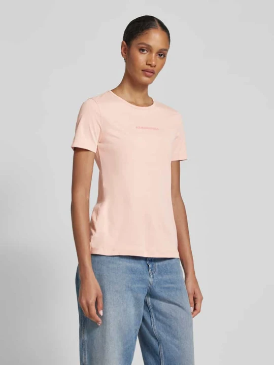 Zdjęcie produktu T-shirt z nadrukiem z logo model ‘EBAANORA’ ARMEDANGELS Łososiowy