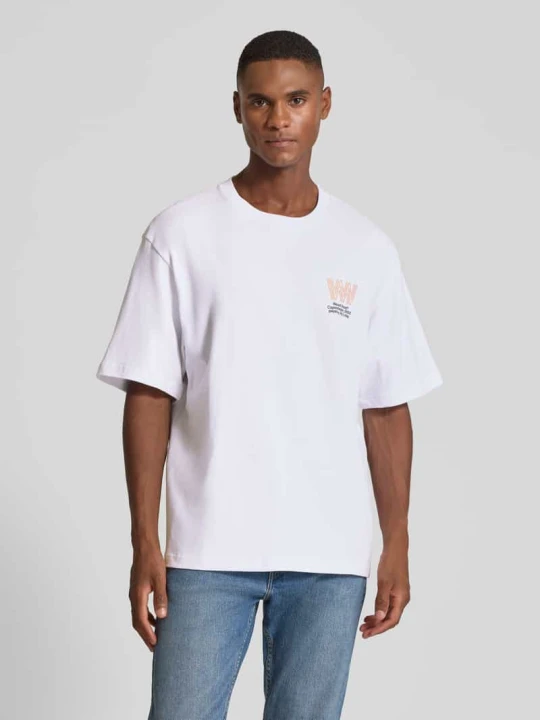 Zdjęcie produktu T-shirt z nadrukiem z logo model ‘Gary’ Wood Wood Biały