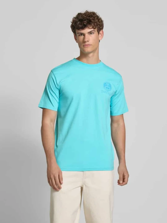 Zdjęcie produktu T-shirt z nadrukiem z logo model ‘Maya’ BOARDIES Jasnoniebieski