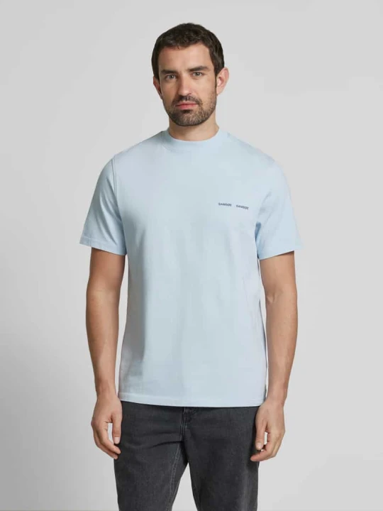 Zdjęcie produktu T-shirt z nadrukiem z logo model ‘NORSBRO’ Samsøe Samsøe Jasnoniebieski