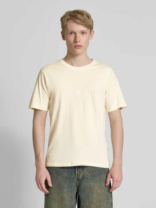 Zdjęcie produktu T-shirt z nadrukiem z logo model ‘VARENNA’ Jack&Jones Beżowy