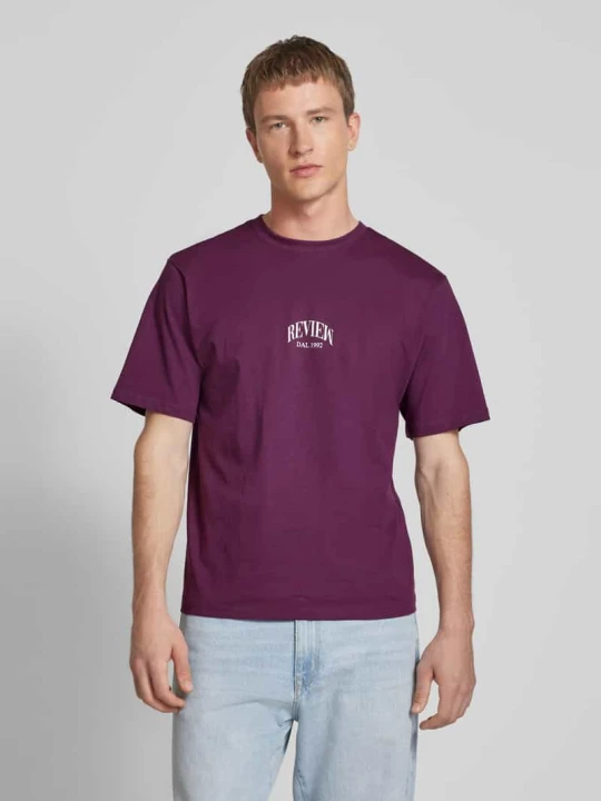 Zdjęcie produktu T-shirt z nadrukiem z logo REVIEW Śliwkowy