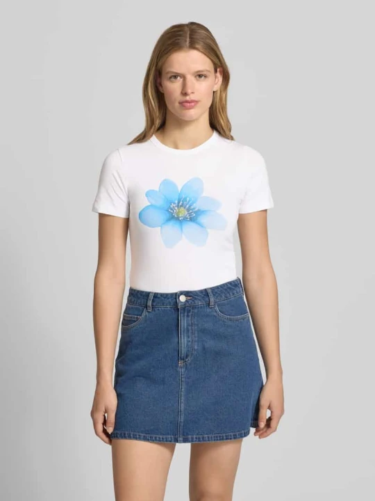 Zdjęcie produktu T-shirt z nadrukiem z motywem model 'GIGI' JJXX Biały