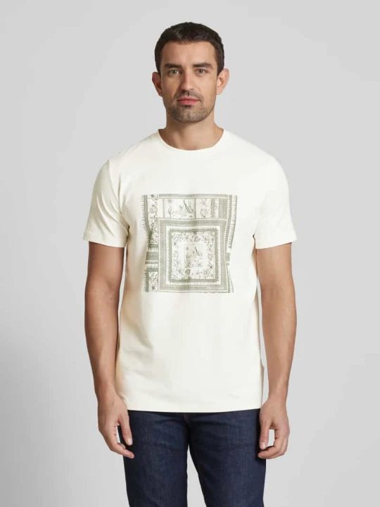 Zdjęcie produktu T-shirt z nadrukiem z motywem model ‘Jeramy’ Matinique Złamany biały
