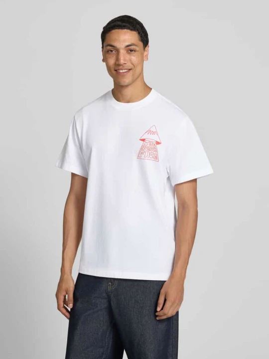 Zdjęcie produktu t-shirt z nadrukiem z motywem model 'MOUNTAIN PLAY' The North Face Biały