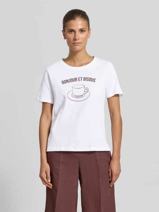 Zdjęcie produktu t-shirt z nadrukiem z motywem model 'SOBBE' B.Young Biały