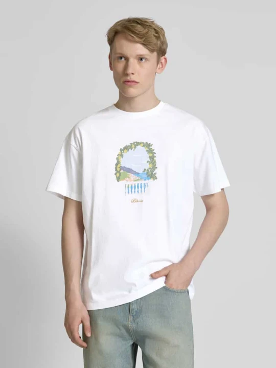 Zdjęcie produktu T-shirt z nadrukiem z motywem model ‘TERRAZZA’ BLKVIS Biały