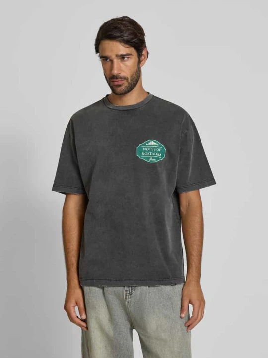 Zdjęcie produktu T-shirt z nadrukiem z motywem model ‘Xandor’ Don't Waste Culture Antracytowy