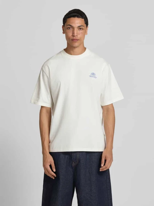 Zdjęcie produktu T-shirt z nadrukiem z napisem i okrągłym dekoltem Redefined Rebel Złamany biały