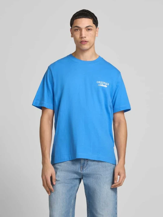 Zdjęcie produktu t-shirt z nadrukiem z napisem model 'NORREBRO' Jack&Jones Królewski niebieski