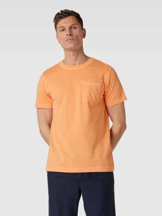 Zdjęcie produktu T-shirt z nakładaną kieszenią na piersi model ‘Caspar’ JOOP! Pomarańczowy