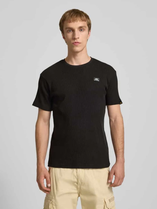Zdjęcie produktu T-shirt z naszywką z logo Alpha Industries Czarny