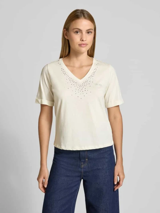 Zdjęcie produktu t-shirt z obszyciem z kamieni stras i dekoltem w serek Liu Jo Złamany biały