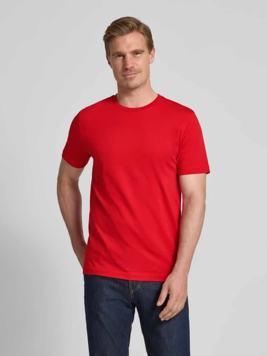 Zdjęcie produktu T-shirt z okrągłym dekoltem Christian Berg Ciemnoczerwony