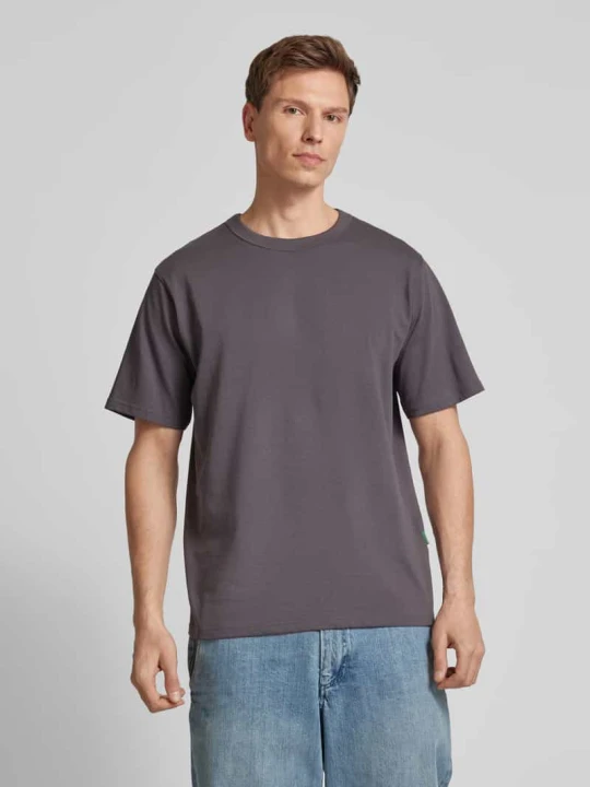 Zdjęcie produktu T-shirt z okrągłym dekoltem model ‘ANRRO’ ANNARR Antracytowy