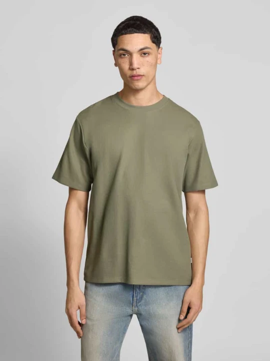 Zdjęcie produktu T-shirt z okrągłym dekoltem model 'AUSTIN' Jack&Jones Oliwkowy