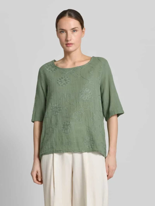 Zdjęcie produktu t-shirt z okrągłym dekoltem model 'Li44alii' ZABAIONE Khaki