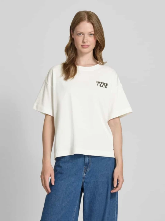 Zdjęcie produktu T-shirt z okrągłym dekoltem model 'MONIE OFFICE’ Vila Złamany biały