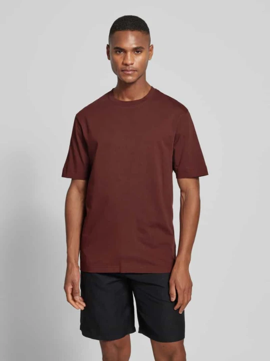 Zdjęcie produktu T-shirt z okrągłym dekoltem model ‘RAPHAEL’ Drykorn Ciemnoczerwony