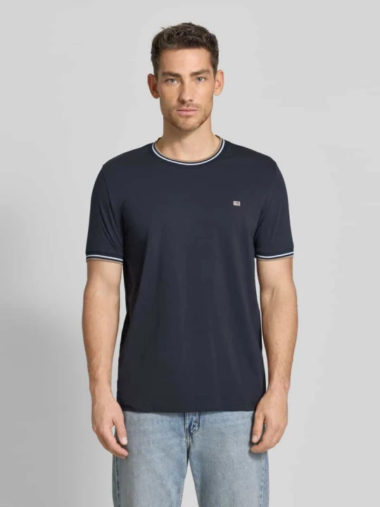Zdjęcie produktu t-shirt z paskami w kontrastowym kolorze i okrągłym dekoltem Christian Berg