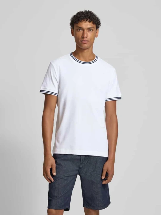 Zdjęcie produktu t-shirt z paski w kontrastowym kolorze model 'Jose' JOOP!
