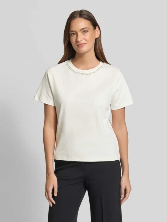 Zdjęcie produktu T-shirt z Perłami i Obszyciem ozdobnymi kamieniami Christian Berg Złamany biały