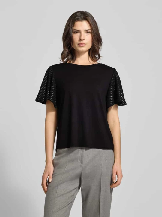 Zdjęcie produktu T-shirt z prążkowanym okrągłym dekoltem comma Czarny