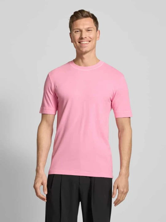 Zdjęcie produktu T-shirt z prążkowanym okrągłym dekoltem Drykorn Mocnoróżowy