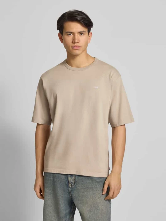 Zdjęcie produktu T-shirt z prążkowanym okrągłym dekoltem Levi's Khaki