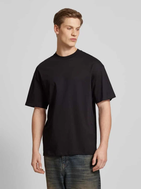 Zdjęcie produktu T-shirt z prążkowanym, okrągłym dekoltem model ‘BRADLEY’ Jack&Jones Czarny
