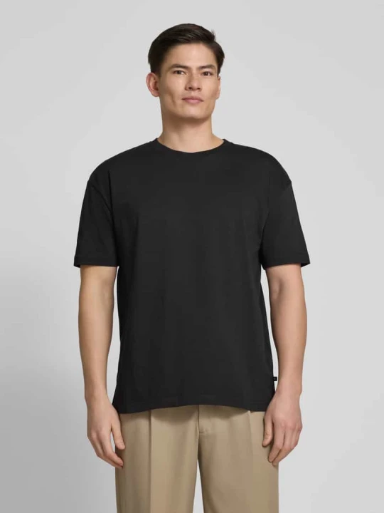 Zdjęcie produktu T-shirt z prążkowanym, okrągłym dekoltem model ‘HUDSON’ Samsøe Samsøe Czarny