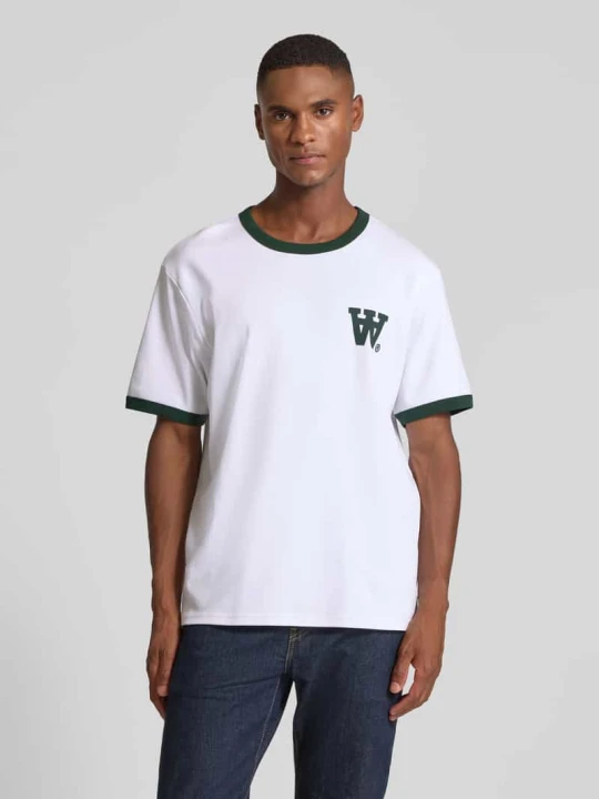 Zdjęcie produktu T-shirt z prążkowanym, okrągłym dekoltem model ‘Parker’ Wood Wood Biały